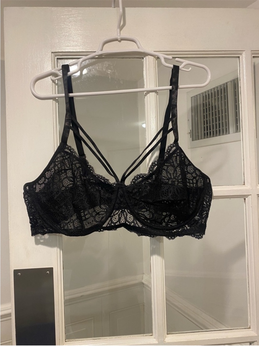 Black Lace Underwire Bralette with Decorative Straps